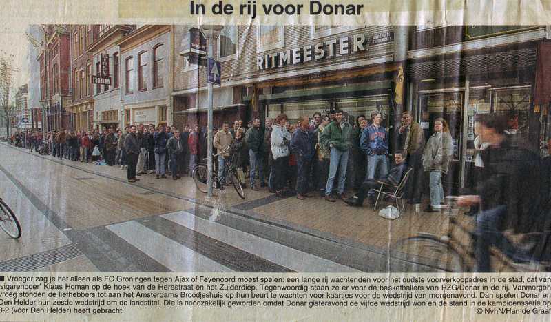 In de rij voor Donar