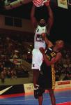 Dunk van Leroy Watkins