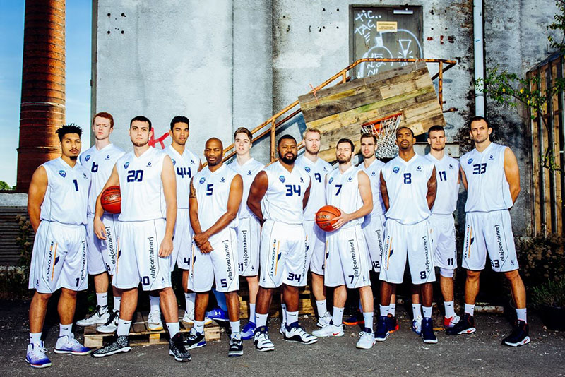 Teamfoto Donar 2016-2017 © Edwin Keijzer