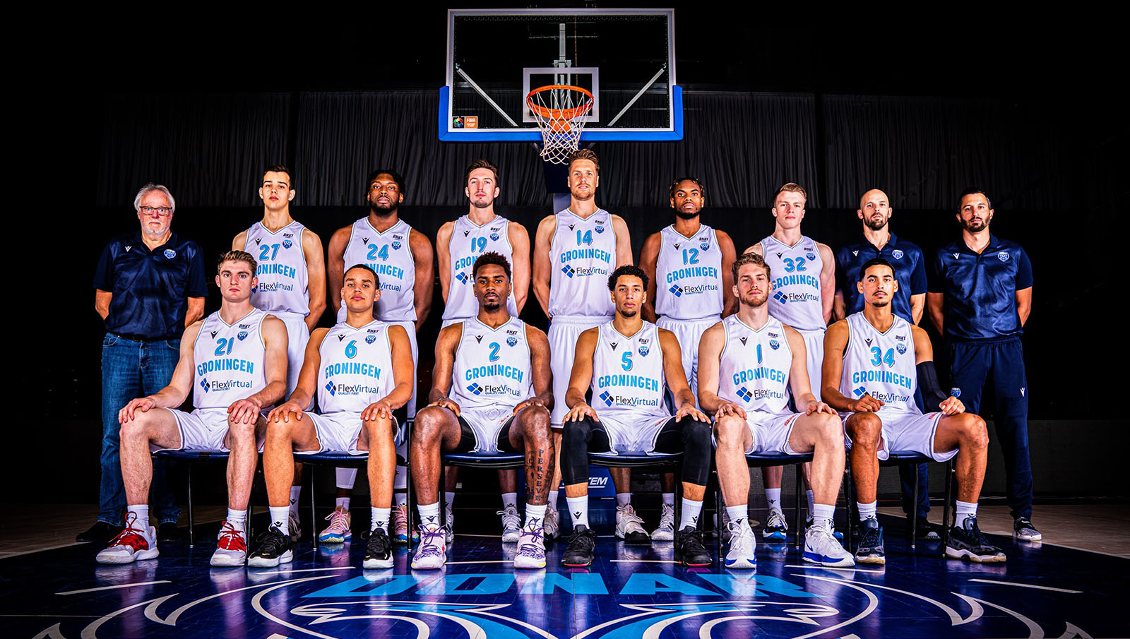 Teamfoto Donar 2021-2022