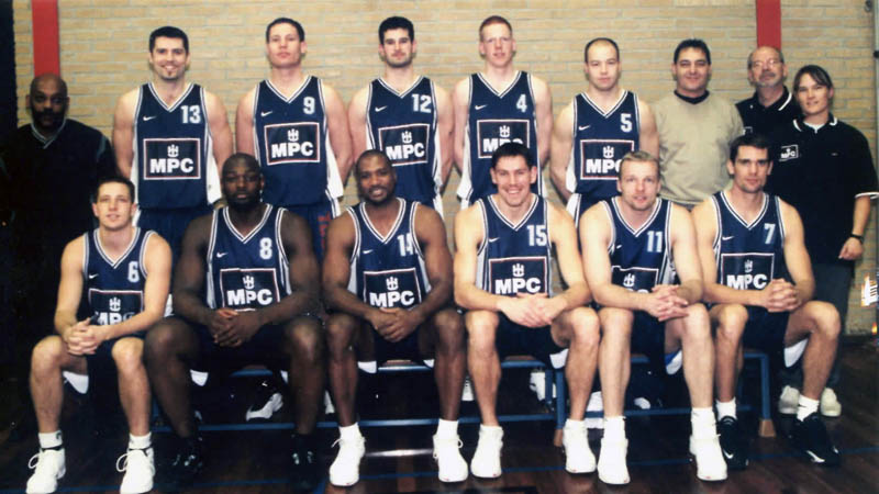Teamfoto MPC Donar 1999-2000 © Rutger Middendorp