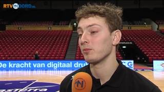 Flames wint thuis van Zwolle